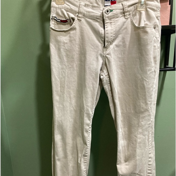 Tommy Hilfinger khaki jeans  : these are a size 5 khaki jean’s fantastic shape - Picture 1 of 10